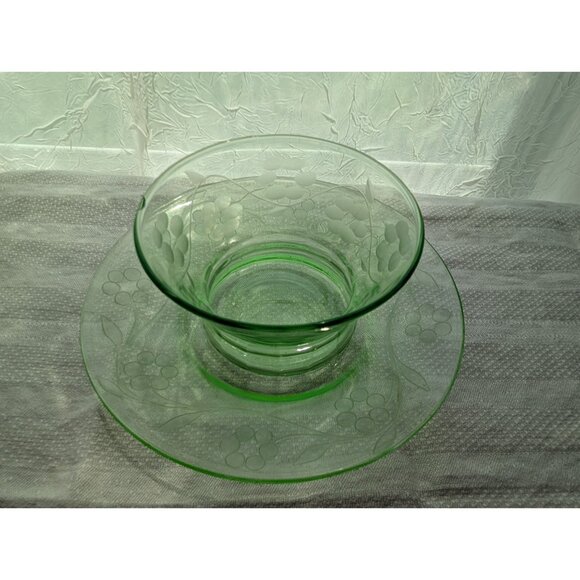 Vintage Green Uranium Glass Bowl & Saucer With Floral Etching - Picture 9 of 9